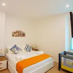 Апартаменты Benvenuti Ad Angel's House A Como,vicino Al Lago! *