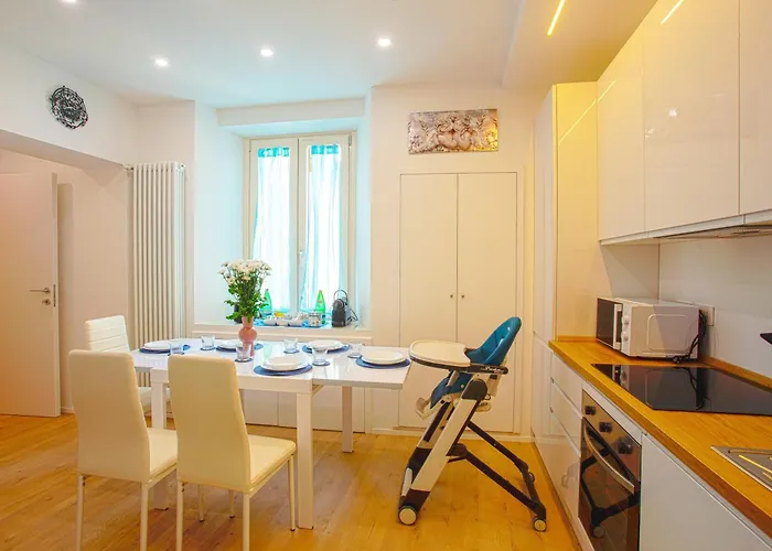 Benvenuti Ad Angel's House A Como,vicino Al Lago! Apartmán *