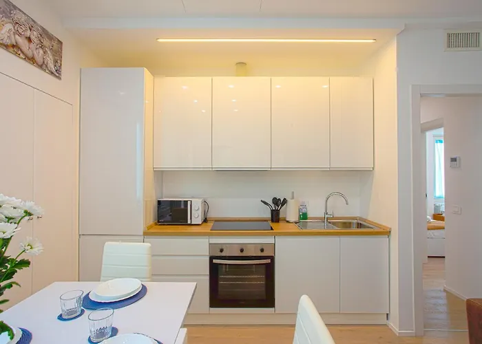 Benvenuti Ad Angel's House A Como,vicino Al Lago!