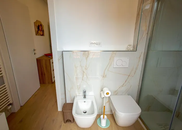 Benvenuti Ad Angel's House A Como,vicino Al Lago!